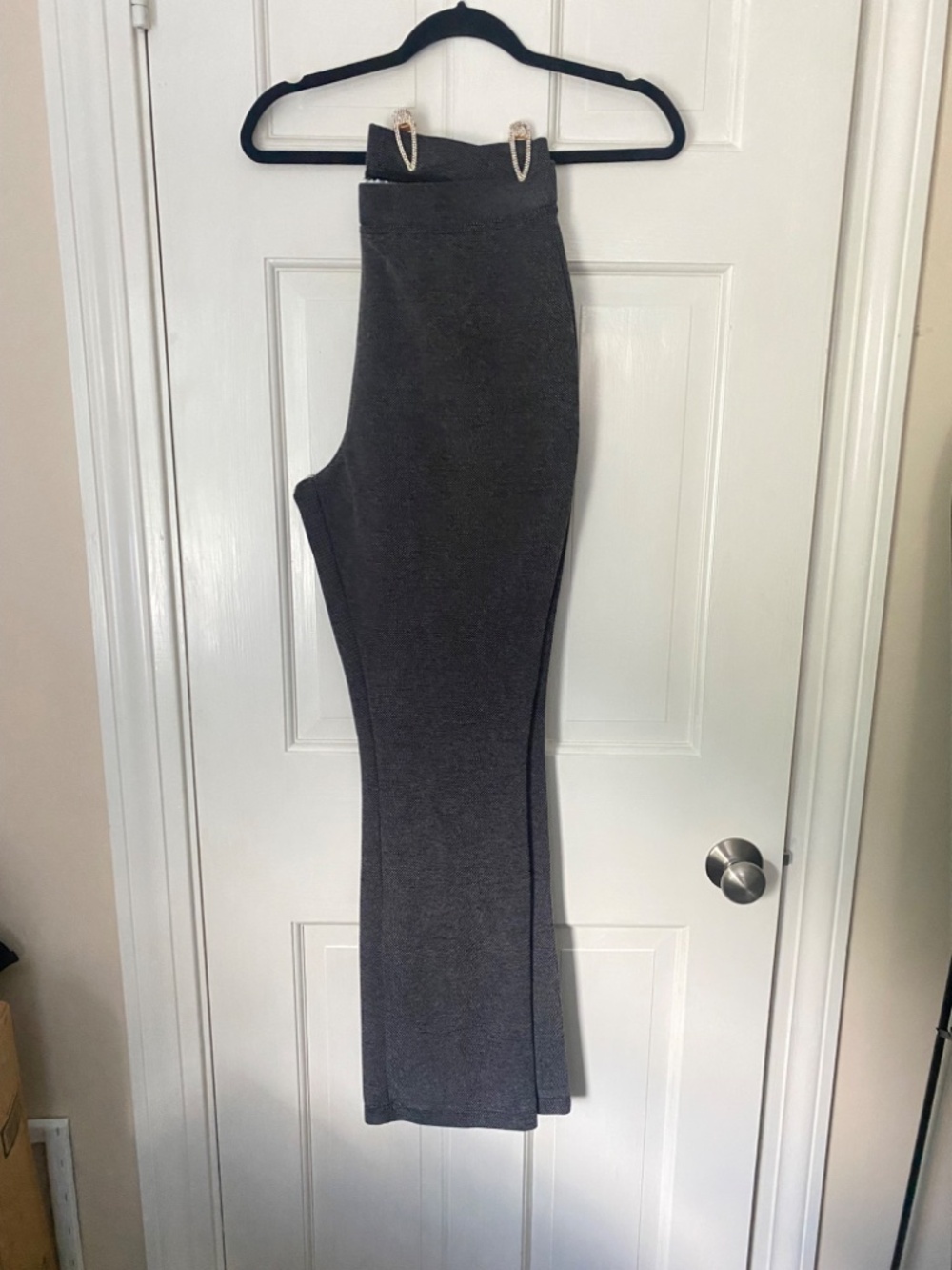 Chelsea studio TALL pant grey style